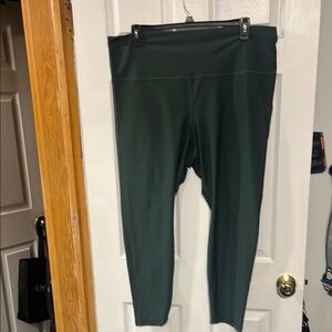 Old Navy Active Deep Green Leggings